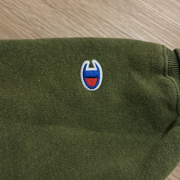 Champion Crew neck, olive - Picture 3 of 6
